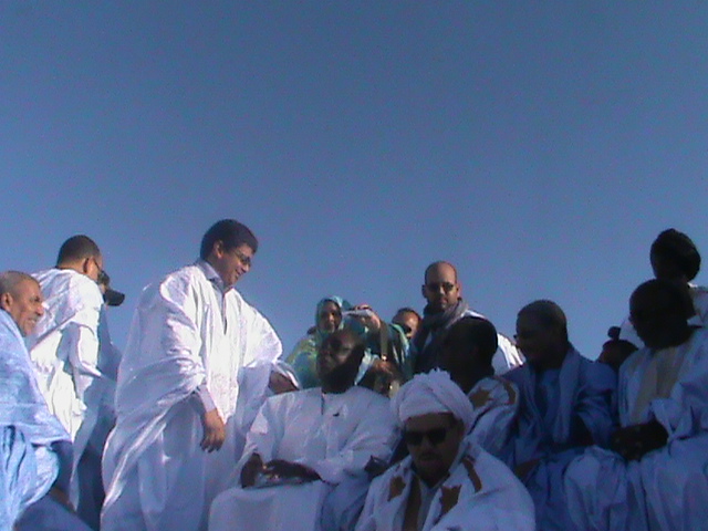 رئيس حزب الاتحاد لم يجد مكانا للجلوس بسبب الفوضى،مهرجان انواذيبو 